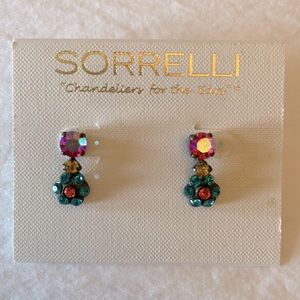 Beautiful Sorrelli earrings.
